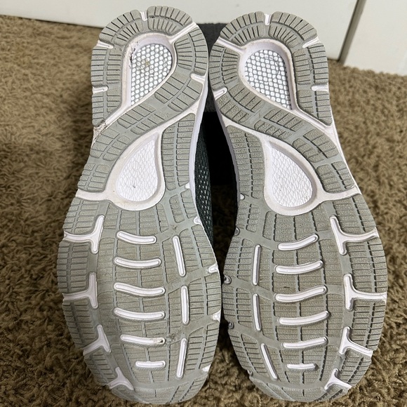 Gray Under Armour size 11 - Picture 6 of 6